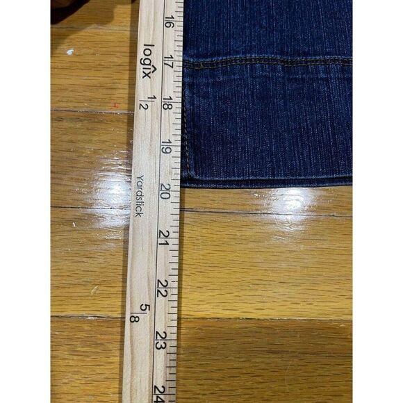 Gloria Vanderbilt Jeans Womens 6 Missy Capri High Rise Denim EUC Beach Casual - Picture 7 of 8